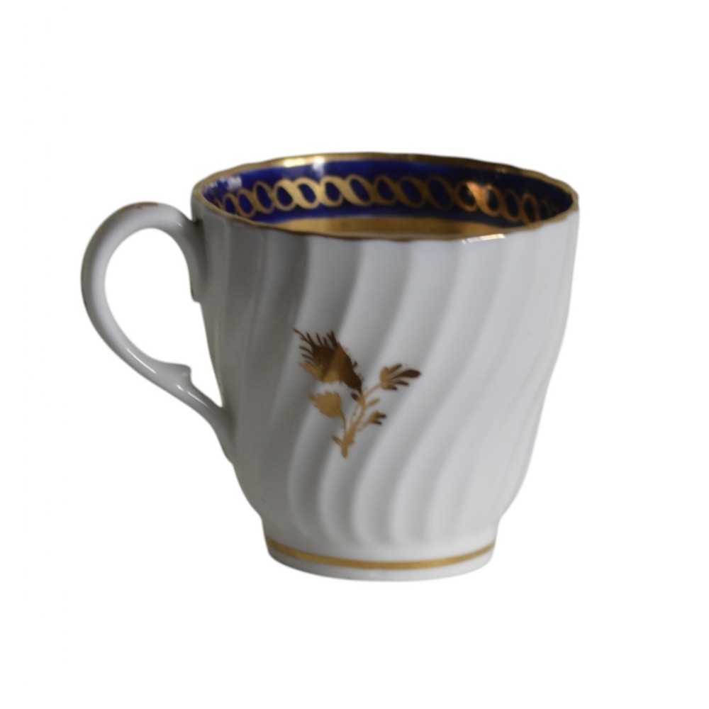 18th century caughley porcelain coffee cup